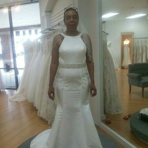 Wedding dress